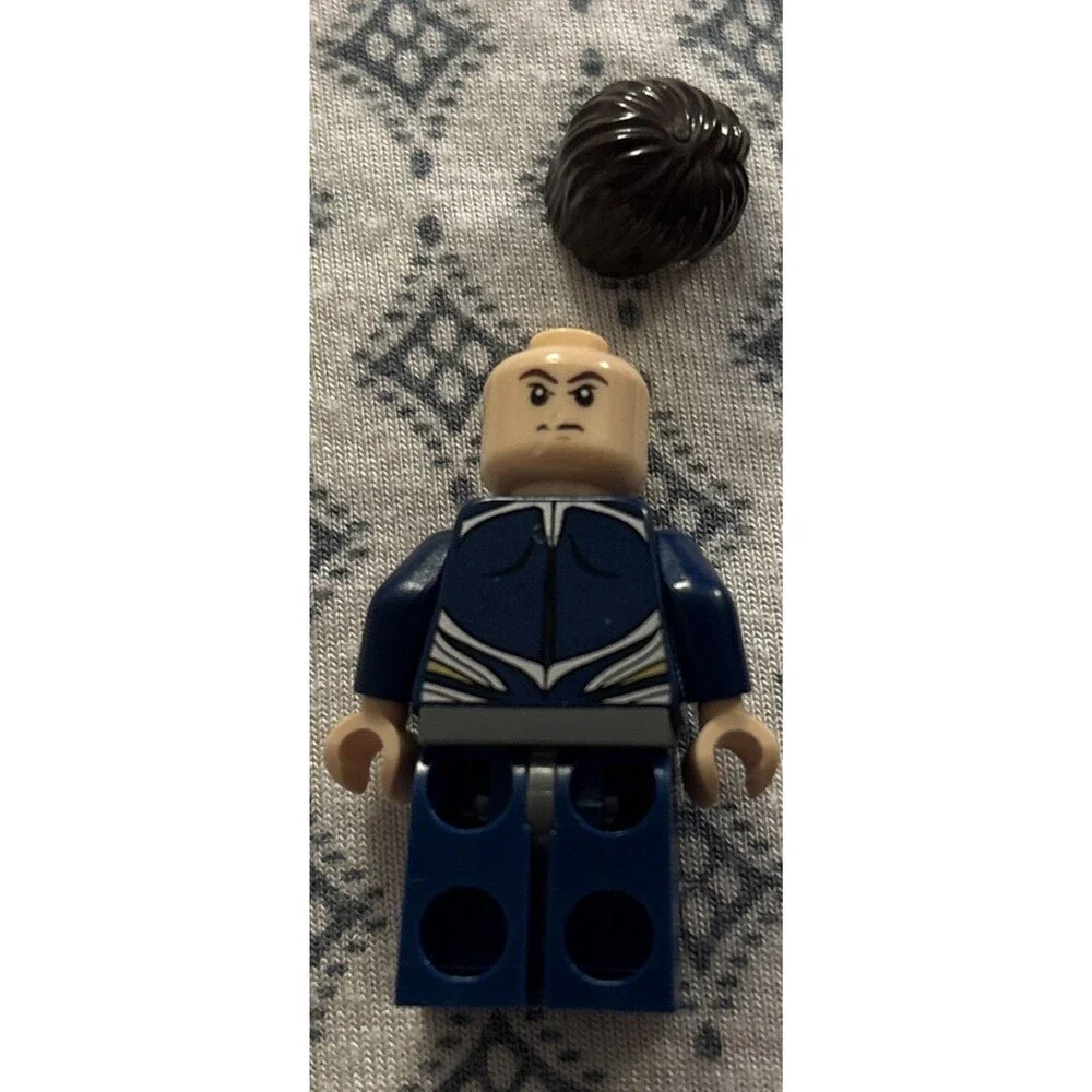 LEGO - Marvel Super Heroes - SUPERMAN "Man of Steel" - Mini Fig / Mini Figure - Picture 4 of 5